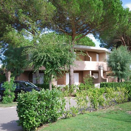 Villaggio Tivoli Бибионе Экстерьер фото